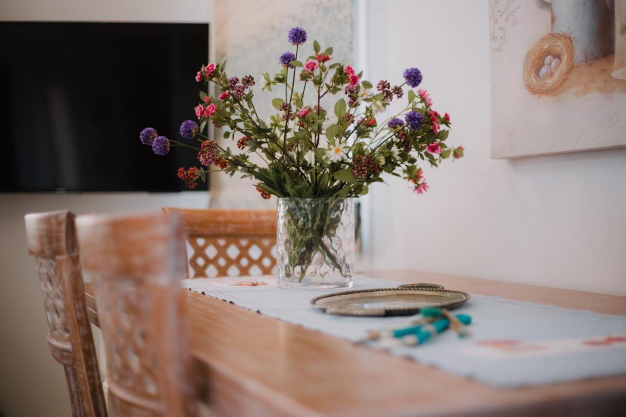 Eleni'S Guesthouse Aprovaton 외부 사진